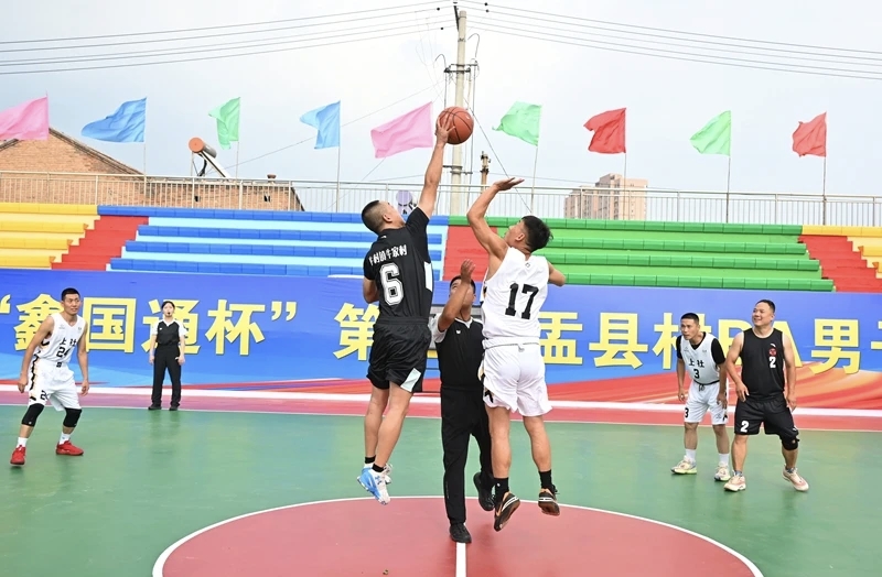 热血“村BA”燃动盂县 16支队伍逐梦赛场3.jpg